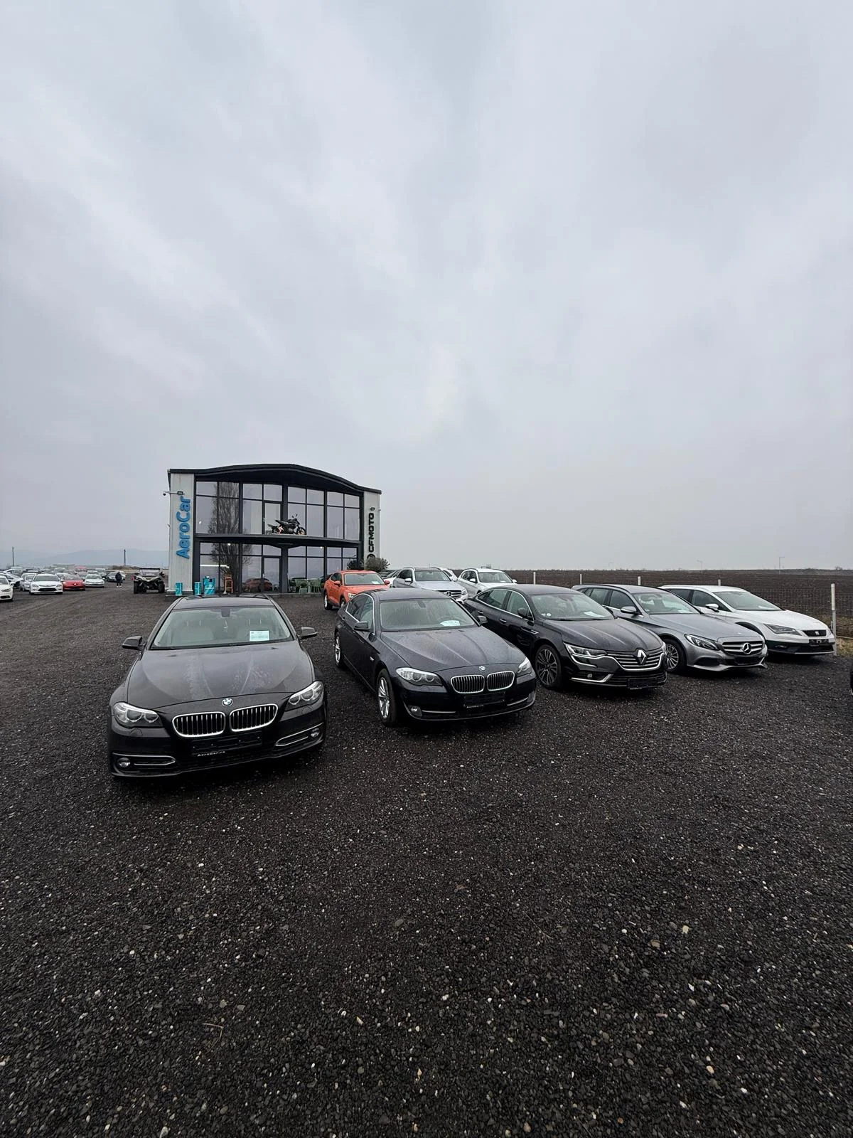 Showroom AeroCar Bacău 15